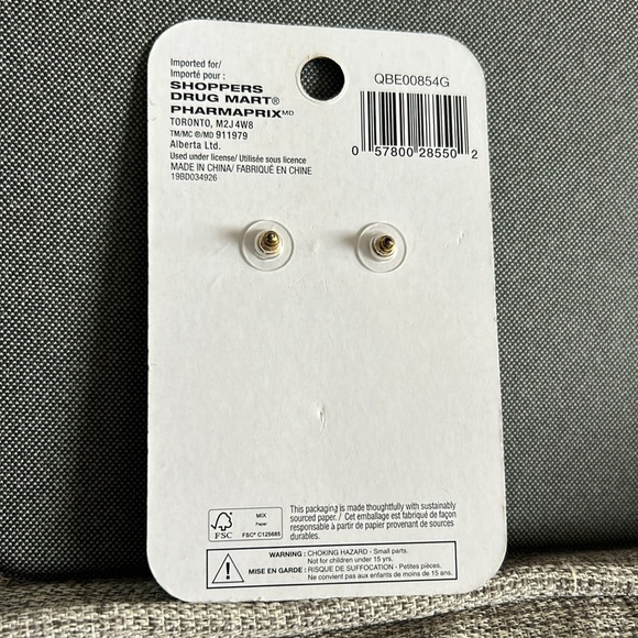 BNWT Quo Skull Dangle Gold Tone Earrings Halloween - Picture 2 of 3